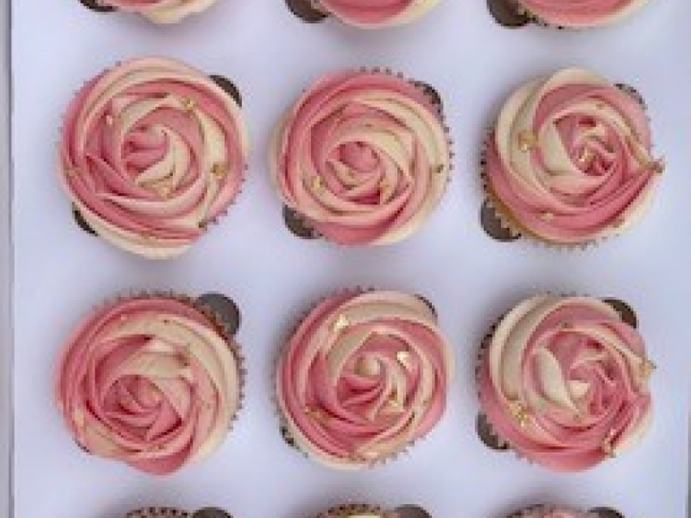 Zelfgemaakte cupcakes per doos van 12 stuks